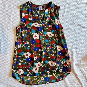 Cabi Floral Sleeveless Bliuse - XS Olive Green Multicolor V-Neck Top Women’s